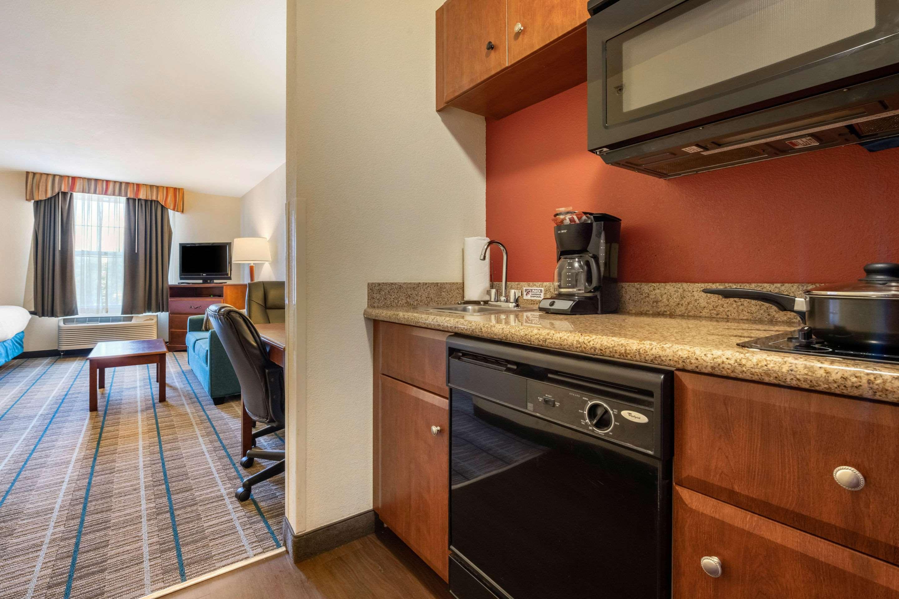 Mainstay Suites Grantville - Hershey North Exterior photo